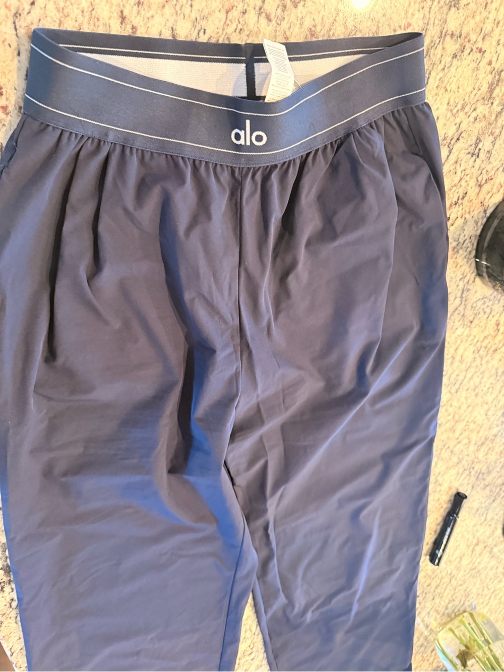 ALO Yoga Suit Up Trousers - Picture 15 of 16